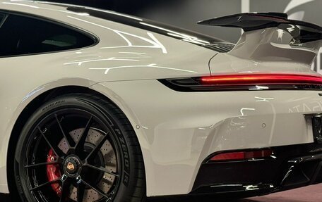 Porsche 911, 2024 год, 30 900 000 рублей, 10 фотография
