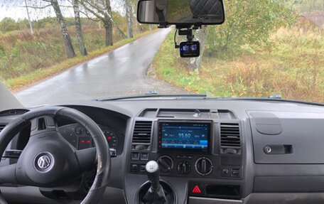 Volkswagen Transporter T5 рестайлинг, 2006 год, 1 050 000 рублей, 6 фотография