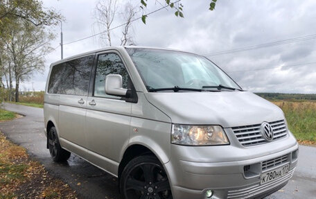 Volkswagen Transporter T5 рестайлинг, 2006 год, 1 050 000 рублей, 3 фотография