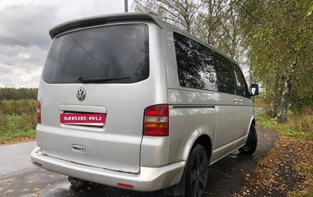 Volkswagen Transporter T5 рестайлинг, 2006 год, 1 050 000 рублей, 4 фотография