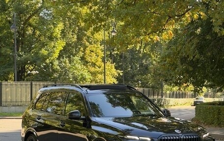 BMW X7, 2022 год, 10 500 000 рублей, 3 фотография
