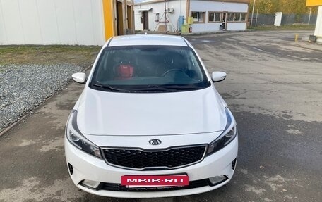 KIA Cerato III, 2019 год, 1 350 000 рублей, 2 фотография