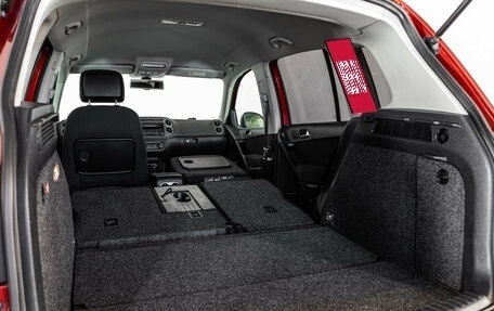 Volkswagen Tiguan I, 2012 год, 829 000 рублей, 24 фотография