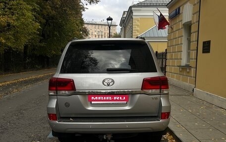 Toyota Land Cruiser 200, 2019 год, 5 500 000 рублей, 2 фотография