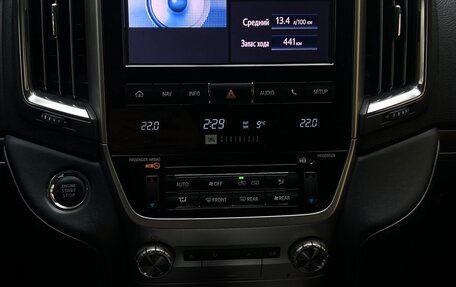 Toyota Land Cruiser 200, 2019 год, 5 500 000 рублей, 8 фотография