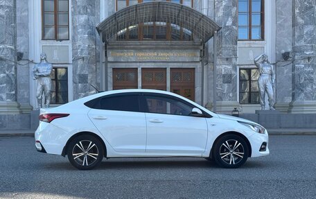 Hyundai Solaris II рестайлинг, 2017 год, 1 250 000 рублей, 6 фотография
