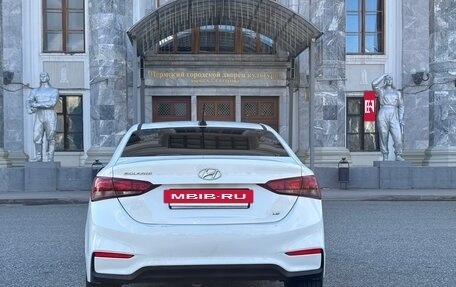 Hyundai Solaris II рестайлинг, 2017 год, 1 250 000 рублей, 4 фотография
