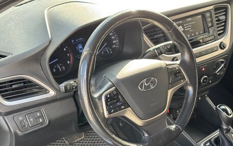 Hyundai Solaris II рестайлинг, 2017 год, 1 250 000 рублей, 10 фотография