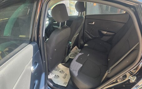 KIA Rio III рестайлинг, 2014 год, 950 000 рублей, 5 фотография