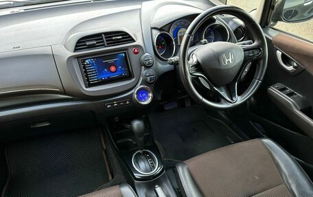 Honda Fit Shuttle I рестайлинг, 2012 год, 1 000 000 рублей, 13 фотография