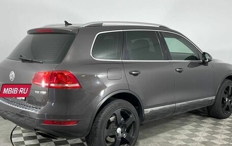Volkswagen Touareg III, 2012 год, 1 890 000 рублей, 5 фотография