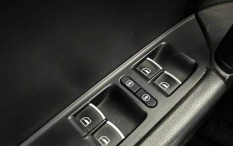 Volkswagen Touareg III, 2012 год, 1 890 000 рублей, 18 фотография