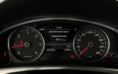 Volkswagen Touareg III, 2012 год, 1 890 000 рублей, 22 фотография
