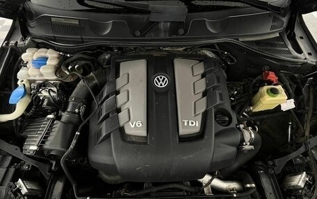Volkswagen Touareg III, 2012 год, 1 890 000 рублей, 32 фотография