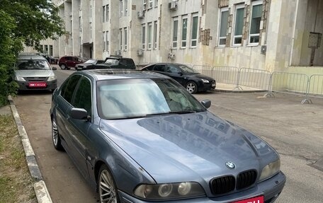 BMW 5 серия, 2001 год, 340 000 рублей, 1 фотография