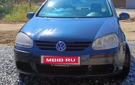 Volkswagen Golf V, 2005 год, 300 000 рублей, 1 фотография