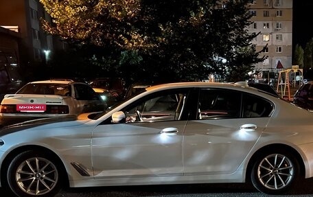 BMW 5 серия, 2018 год, 3 000 000 рублей, 12 фотография