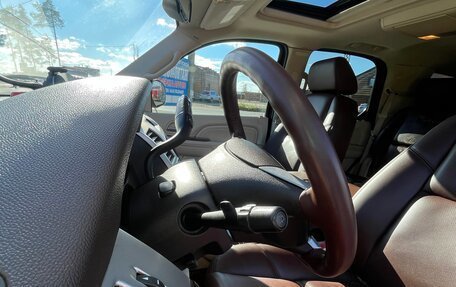 Cadillac Escalade III, 2008 год, 1 444 000 рублей, 10 фотография