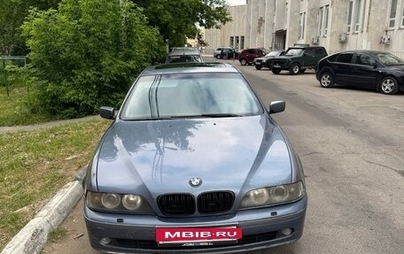 BMW 5 серия, 2001 год, 340 000 рублей, 3 фотография