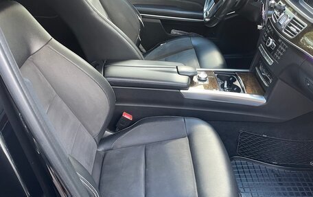 Mercedes-Benz E-Класс, 2013 год, 2 300 000 рублей, 9 фотография