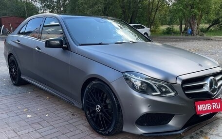 Mercedes-Benz E-Класс, 2013 год, 2 300 000 рублей, 5 фотография