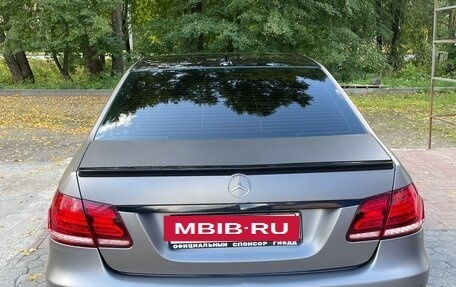 Mercedes-Benz E-Класс, 2013 год, 2 300 000 рублей, 6 фотография
