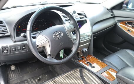 Toyota Camry, 2008 год, 1 100 000 рублей, 6 фотография