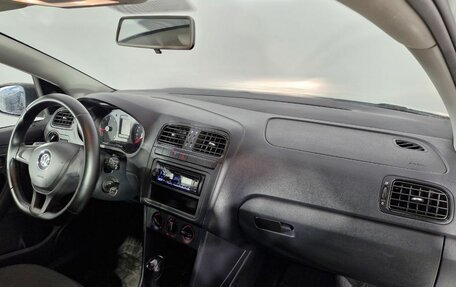 Volkswagen Polo VI (EU Market), 2018 год, 1 150 000 рублей, 12 фотография