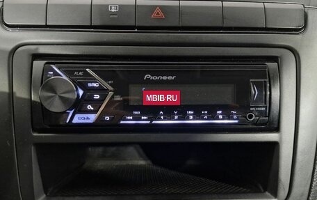 Volkswagen Polo VI (EU Market), 2018 год, 1 150 000 рублей, 14 фотография