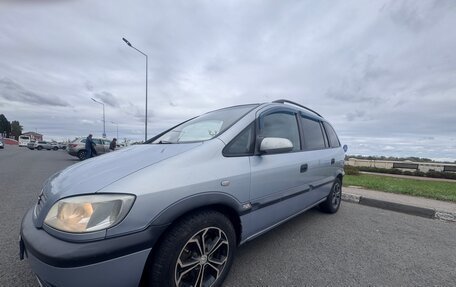 Opel Zafira A рестайлинг, 2002 год, 350 000 рублей, 3 фотография