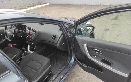 KIA cee'd III, 2013 год, 1 300 000 рублей, 17 фотография