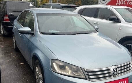 Volkswagen Passat B7, 2011 год, 650 000 рублей, 7 фотография