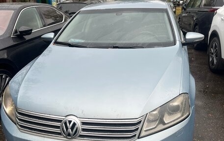 Volkswagen Passat B7, 2011 год, 650 000 рублей, 9 фотография