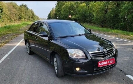 Toyota Avensis III рестайлинг, 2007 год, 950 000 рублей, 1 фотография