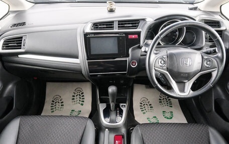 Honda Fit III, 2013 год, 1 149 000 рублей, 11 фотография