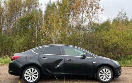 Opel Astra J, 2012 год, 750 000 рублей, 2 фотография