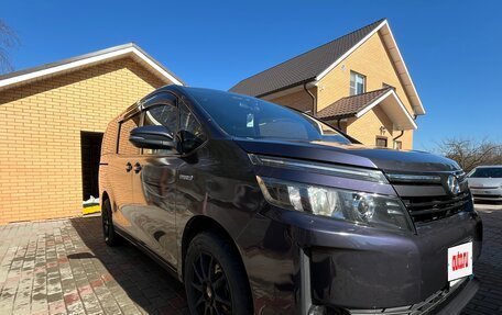 Toyota Voxy III, 2015 год, 1 625 000 рублей, 19 фотография