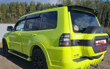 Mitsubishi Pajero IV, 2015 год, 2 800 000 рублей, 11 фотография