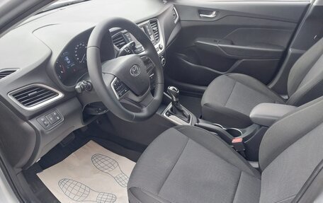 Hyundai Solaris II рестайлинг, 2018 год, 1 100 000 рублей, 17 фотография