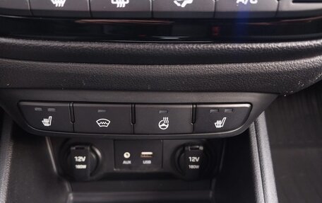 Hyundai Solaris II рестайлинг, 2018 год, 1 100 000 рублей, 20 фотография