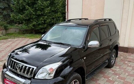 Toyota Land Cruiser Prado 120 рестайлинг, 2006 год, 1 750 000 рублей, 4 фотография