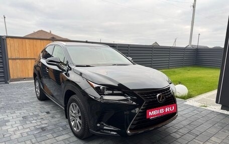 Lexus NX I, 2020 год, 4 500 000 рублей, 6 фотография