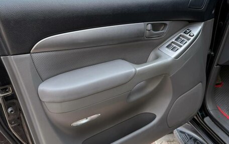 Toyota Land Cruiser Prado 120 рестайлинг, 2006 год, 1 750 000 рублей, 14 фотография