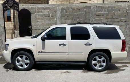 Chevrolet Tahoe III, 2012 год, 1 900 000 рублей, 3 фотография