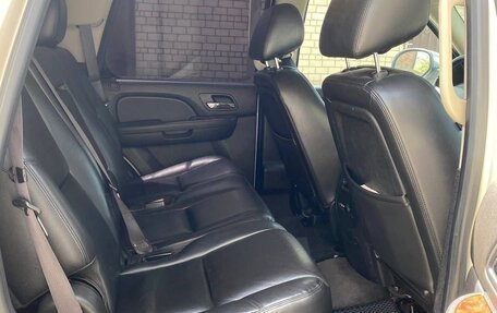 Chevrolet Tahoe III, 2012 год, 1 900 000 рублей, 6 фотография