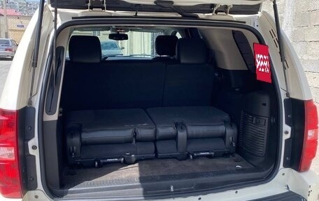 Chevrolet Tahoe III, 2012 год, 1 900 000 рублей, 5 фотография