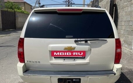 Chevrolet Tahoe III, 2012 год, 1 900 000 рублей, 4 фотография