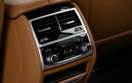 BMW 7 серия, 2018 год, 3 187 077 рублей, 13 фотография