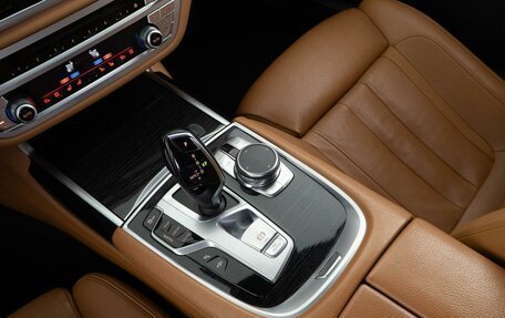 BMW 7 серия, 2018 год, 3 187 077 рублей, 20 фотография