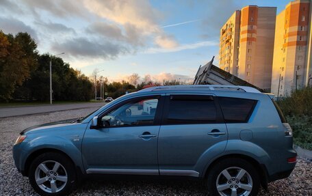 Mitsubishi Outlander III рестайлинг 3, 2007 год, 1 000 000 рублей, 6 фотография